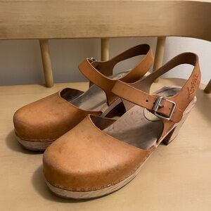 Lotta from Stockholm size 39 wooden clogs